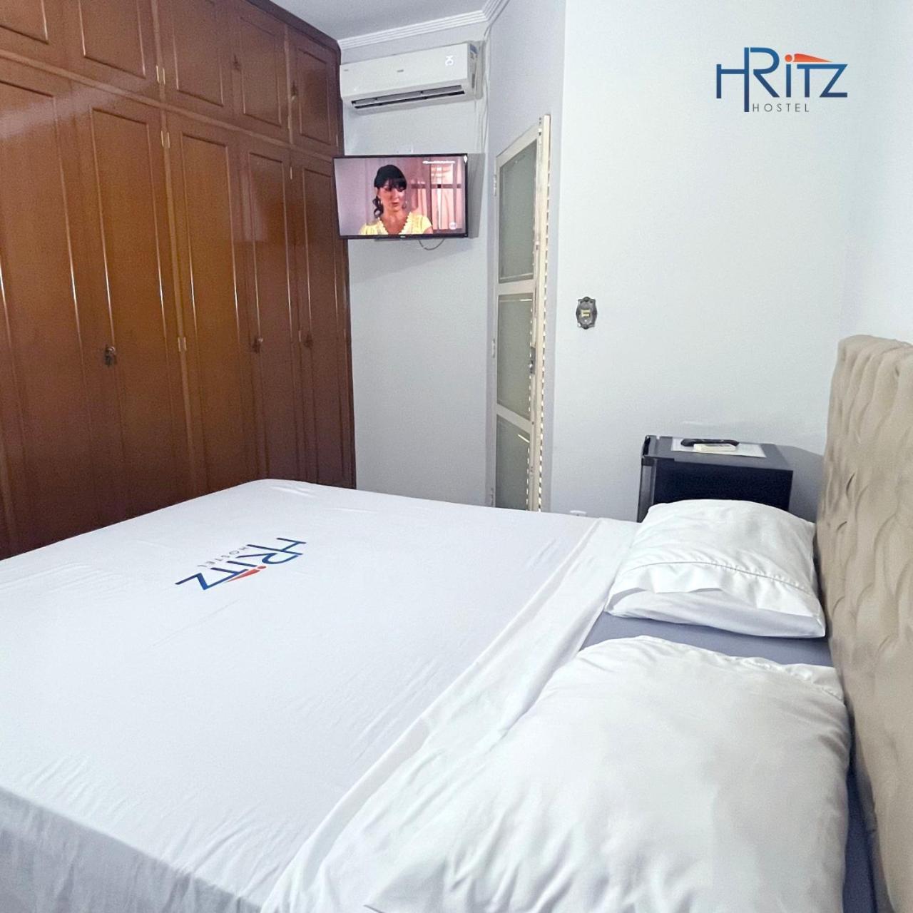 Ritz Hostel Araçatuba Eksteriør billede